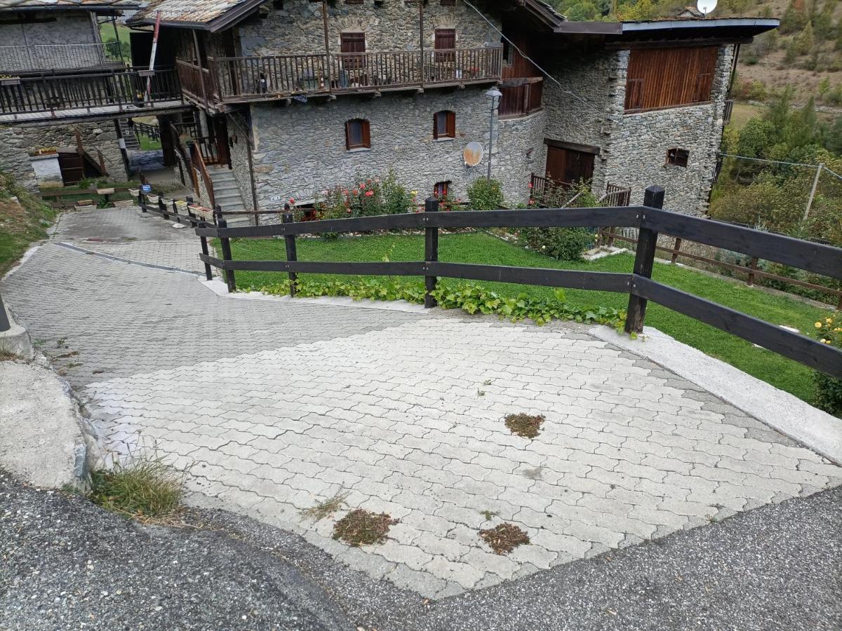 Ferienwohnung Casa Dei Sogni Aosta Exterior foto